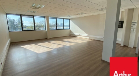 BUREAUX à LOUER : Photo