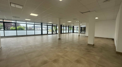 BUREAUX à LOUER : Photo