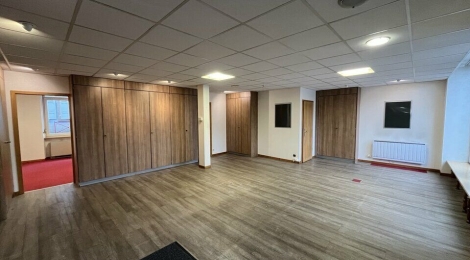 LOCAL COMMERCIAL à VENDRE : Photo