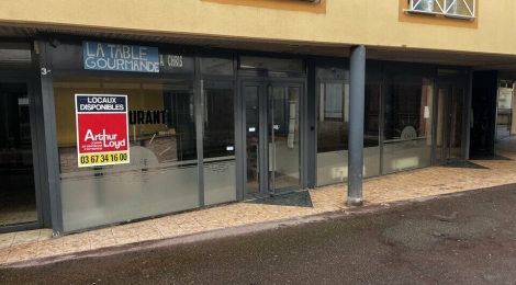 LOCAL COMMERCIAL à LOUER : Photo