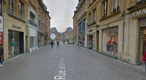 Local commercial 95m² : Photo