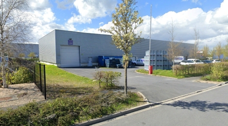 Entrepôt de 1 160 m² : Photo