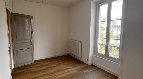 Bureaux - 14 m²- REIMS Secteur LUNDY : Photo