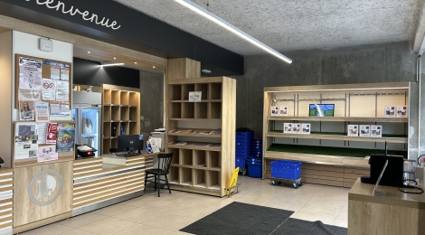 Local Commercial - 138.8 m²-REIMS Secteur CATHEDRALE : Photo