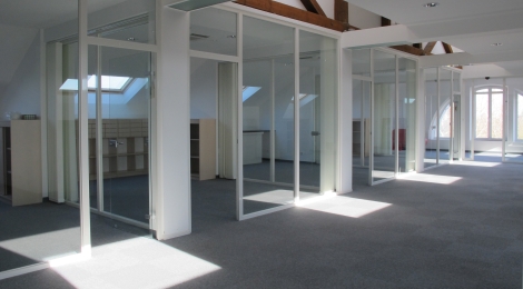 Bureaux - 247 m²- REIMS Secteur MURIGNY SUD : Photo