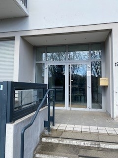 Quartier Gare - LOCAL COMMERCIAL / BUREAUX à LOUER : Photo 1