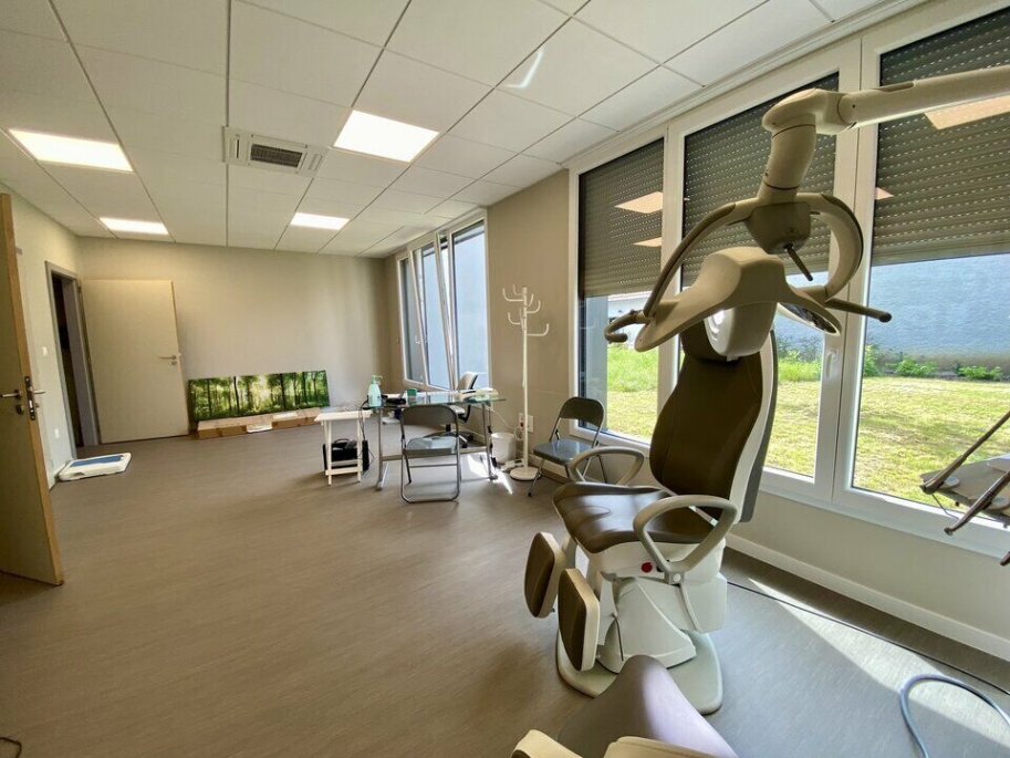 BUREAUX à VENDRE : Photo 1