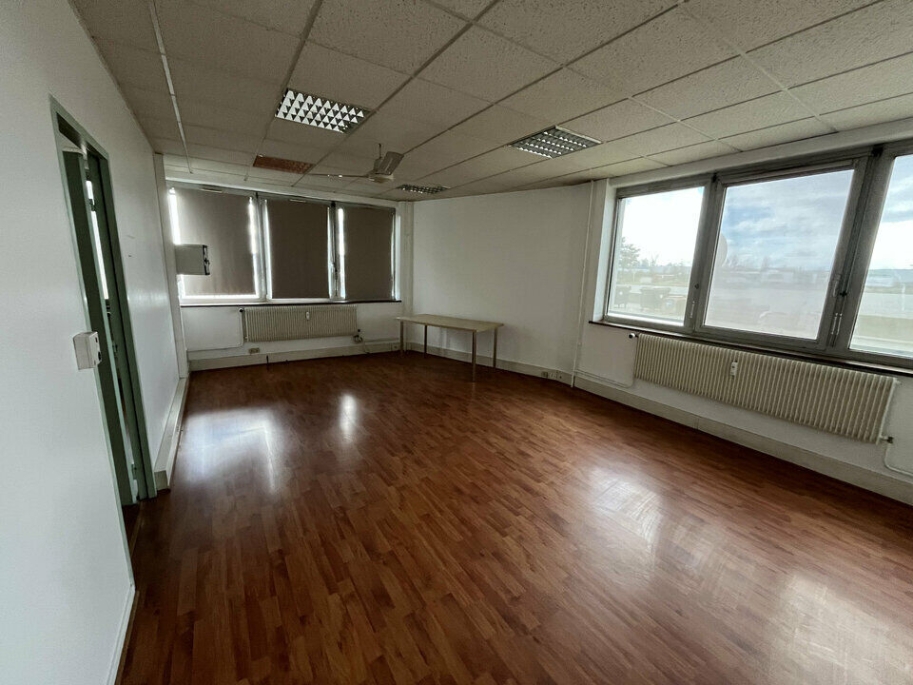 BUREAUX à VENDRE : Photo 1