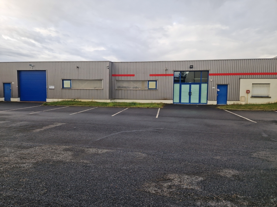 ENTREPOT ET BUREAU : Photo 1