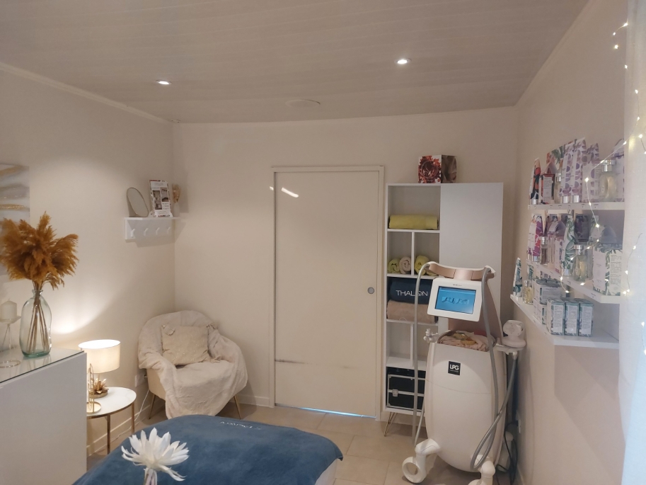 Local institut de beauté - Dizy : Photo 1