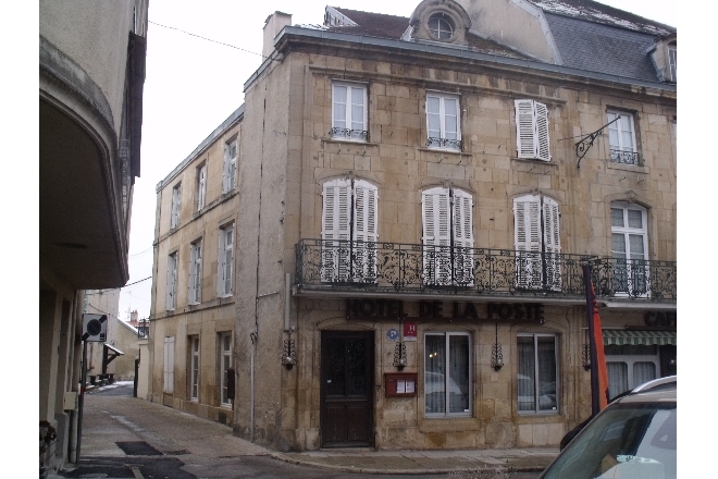 Fonds de commerce en vente et location à Langres : Photo 1