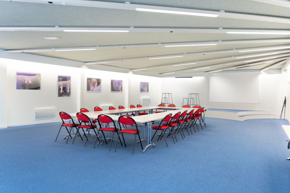 LOCATION SALLE DE REUNION LUIS ORTIZ A SAINT DIZIER : Photo 1