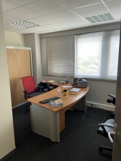 BUREAUX à VENDRE : Photo 3