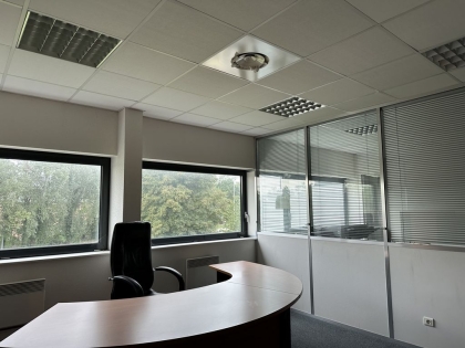 BUREAUX 916 m² (Div. 103 m² à louer(OSTWALD 67540) : Photo 3