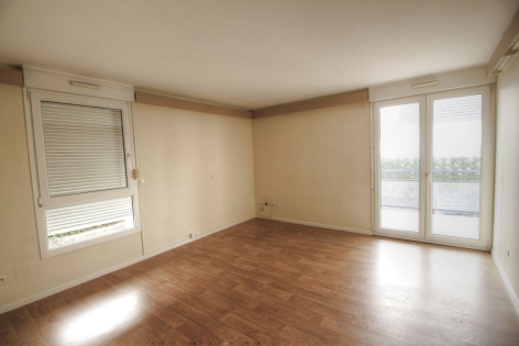 Bureaux - Péripherie en Centre-Ville - stationnement à proxi : Photo 2