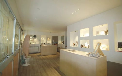 Local commercial de 65 m² à louer : Photo 3