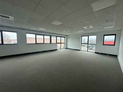 BUREAUX à VENDRE : Photo 3