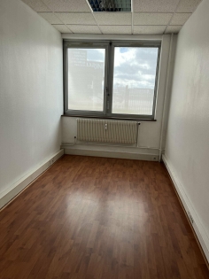 BUREAUX à VENDRE : Photo 2