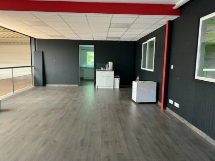 LOCAL COMMERCIAL à VENDRE : Photo 3