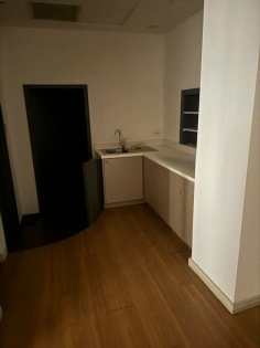LOCAL COMMERCIAL à VENDRE : Photo 3