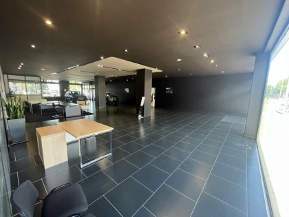 LOCAL COMMERCIAL à VENDRE : Photo 3