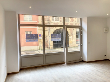 Local commercial 28m² : Photo 3