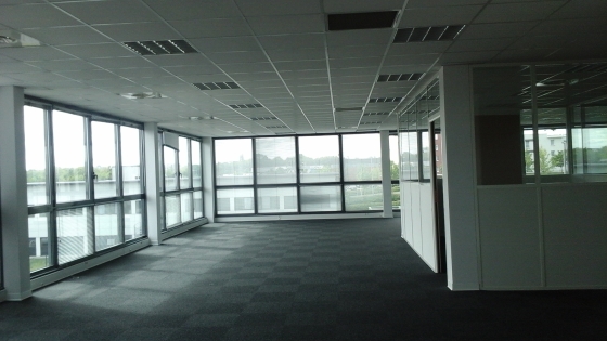 Plateaux de bureaux à partir de 169,26 m² à REIMS - A LOUER : Photo 2