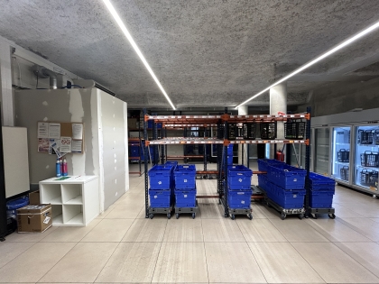 Local Commercial - 138.8 m²-REIMS Secteur CATHEDRALE : Photo 3