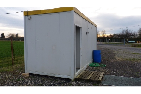 Local d'activités à louer à Richebourg : Photo 2