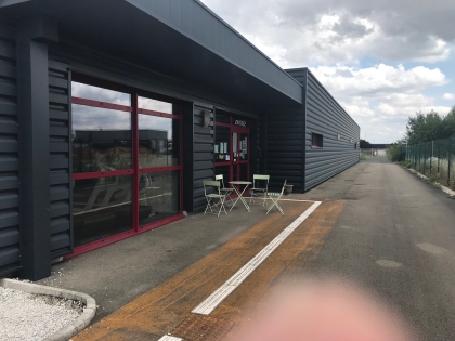 Local d'activités en vente à Chaumont : Photo 2