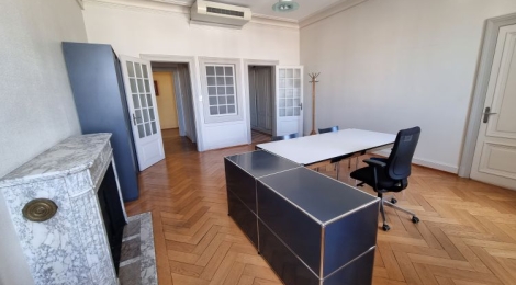 BUREAUX à LOUER : Photo