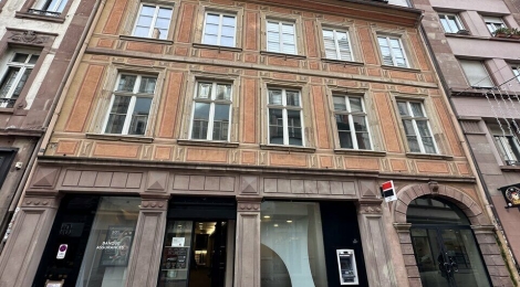 LOCAL COMMERCIAL à LOUER : Photo