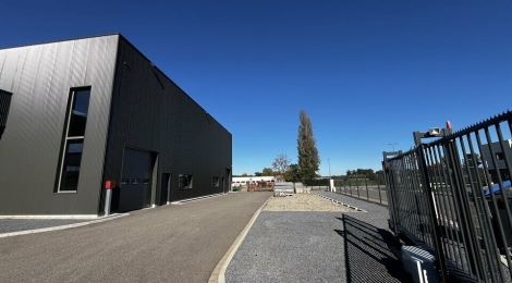 LOCAL D'ACTIVITE à LOUER : Photo