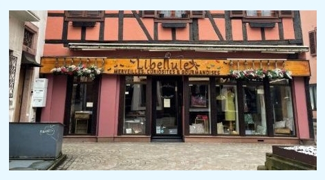 Local commercial 56 m² : Photo