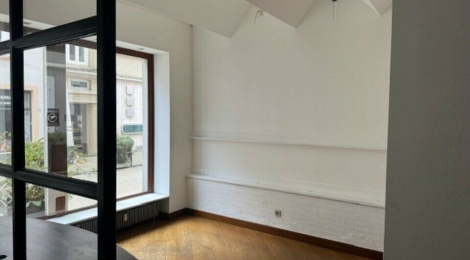 LOCAL COMMERCIAL à VENDRE : Photo