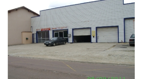 Local commercial à louer à Chamouilley : Photo