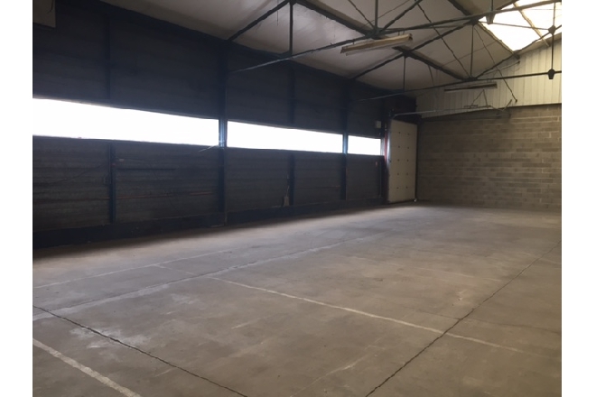 Local d'activités à louer à Saint-dizier : Photo 2