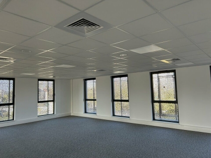 BUREAUX NEUFS à LOUER : Photo 2