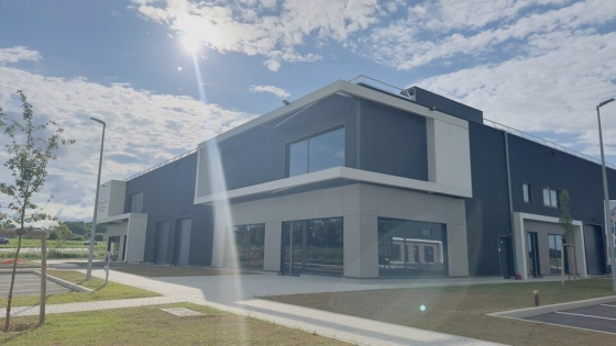 LOCAUX à VENDRE : Photo 3