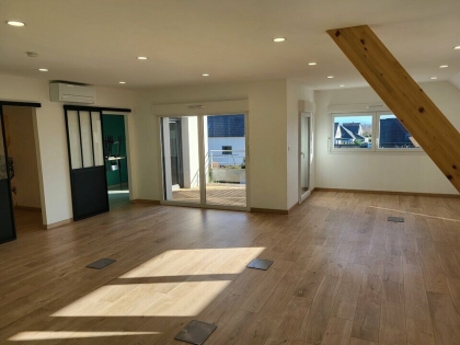 LOCAL D'ACTIVITE à LOUER : Photo 2