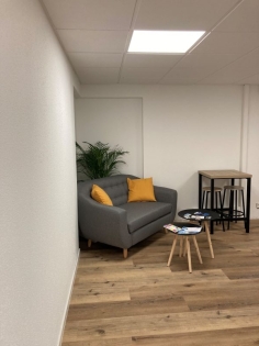Bureaux privatifs à louer dans un espace partagé : Photo 3