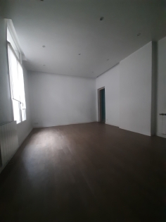 Bureaux de 94 m² à Reims (51100) : Photo 2