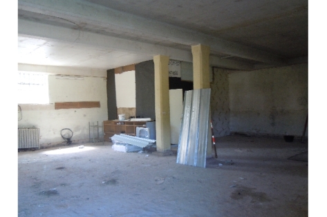 Local d'activités à louer à Luzy Sur Marne : Photo 2